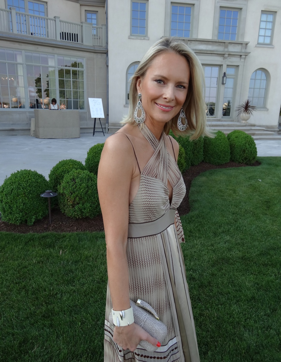 Louise Camuto (Villa Maria owner/ Former Miss Sweden) at the Gods Love We  Deliver fundraiser in Watermill, NY. – Millennium Magazine