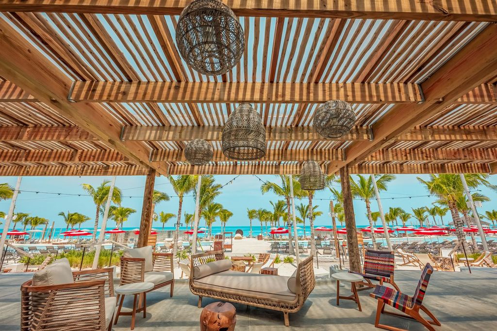RESORTS WORLD BAHAMAS