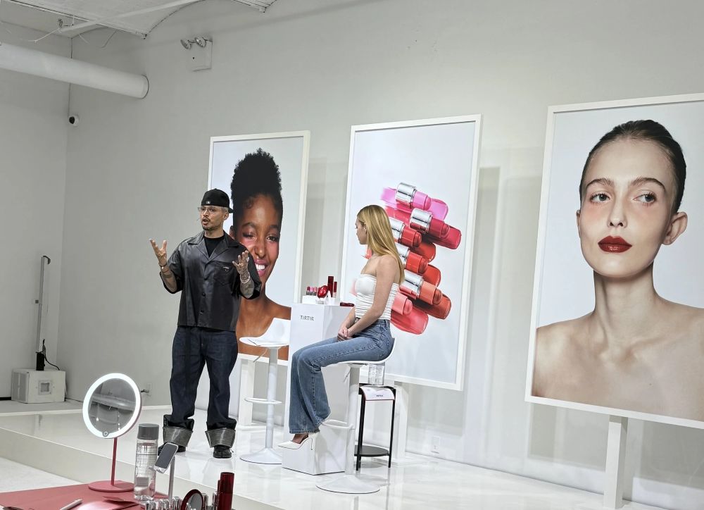 TIRTIR MASTERCLASS WITH MAKR ANTHONY